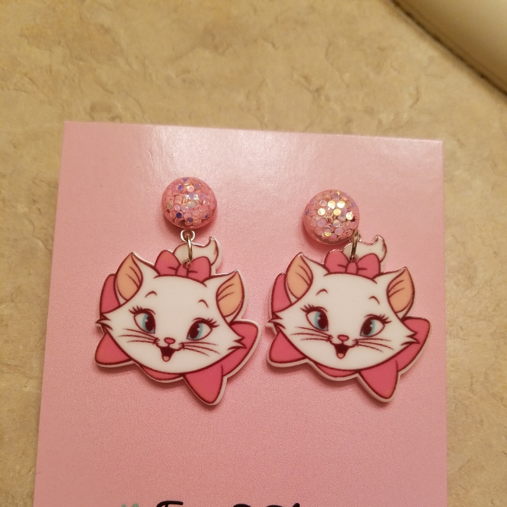 Aristocrats Marie earings, Disney inspired - Picture 1 of 1